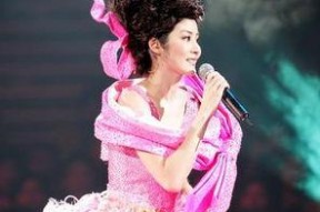 紫色女郎,探寻神秘色彩背后的传奇故事